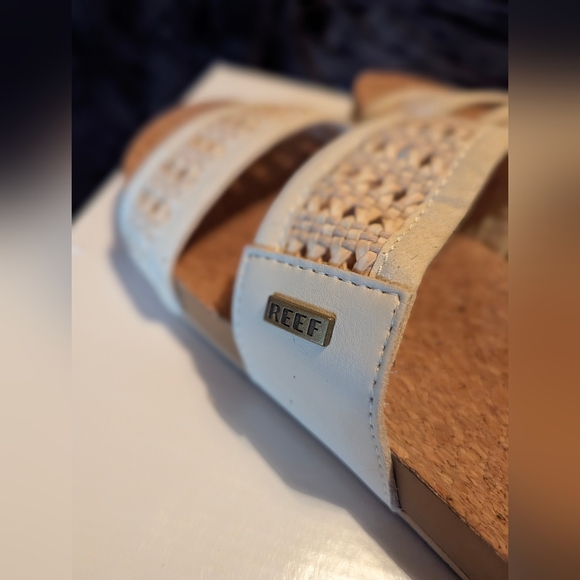 Reef Cushion Woven Vista size 6 - EUC🤍 - Picture 3 of 7